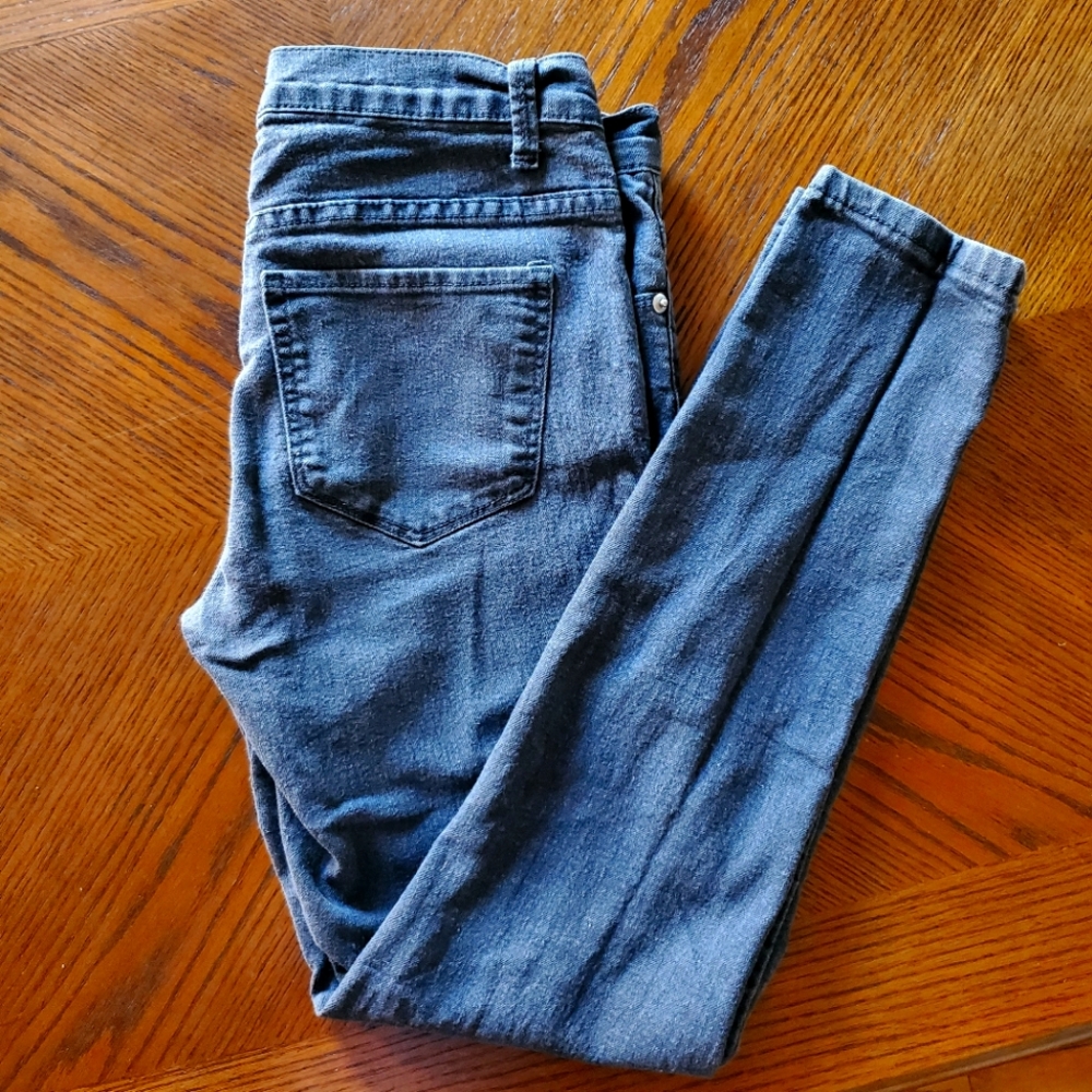 Forever 21 Juniors Black Jean Pants‎ Size 27 RN 94981